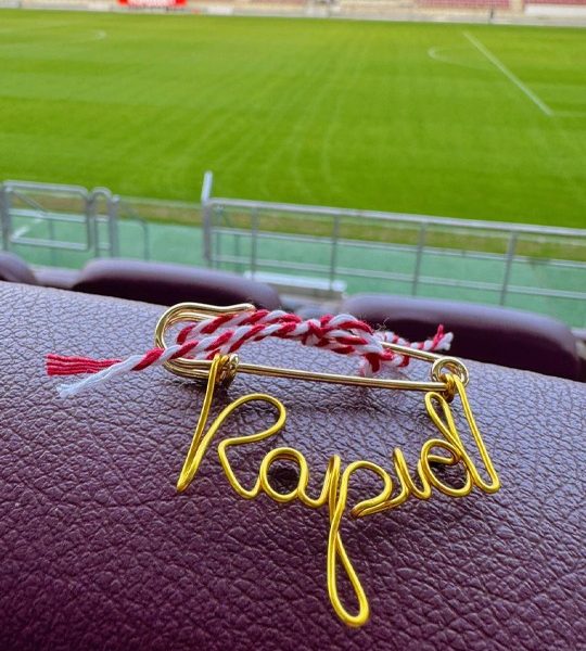 Brosă FC RAPID
